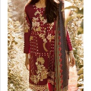 Pakistani Dress suit